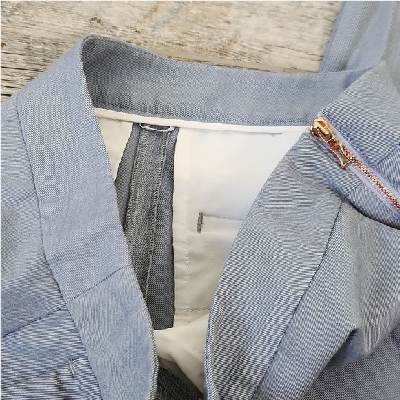 Kit and Ace Light blue Dress Pants
Size: 2
Side zip XLNT CONDITION - Picture 4 of 8